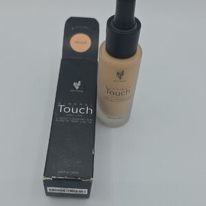 Younique Mineral Touch Liquid Foundation - Velour Shade